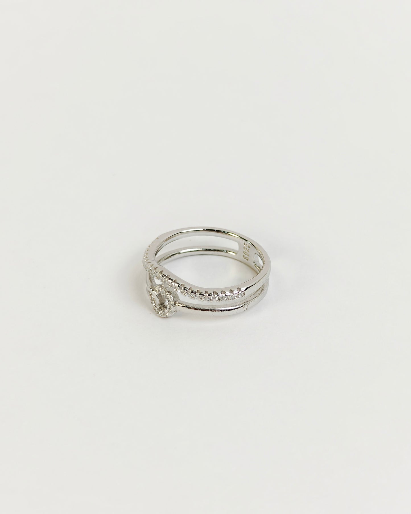 Serenade Ring | 925 Silver | Odins