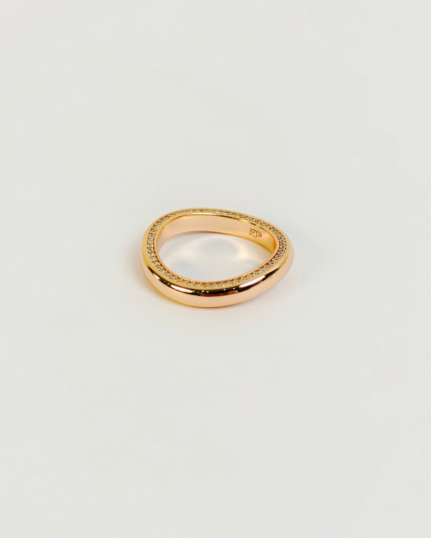 Luxe Gleam Ring | 925 Silver | Odins
