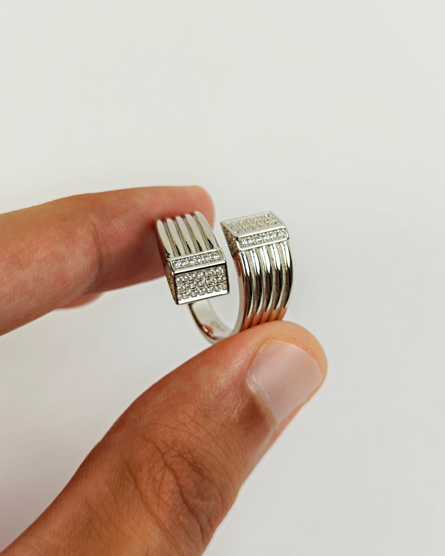 Vesta Ring | 925 Silver | Odins