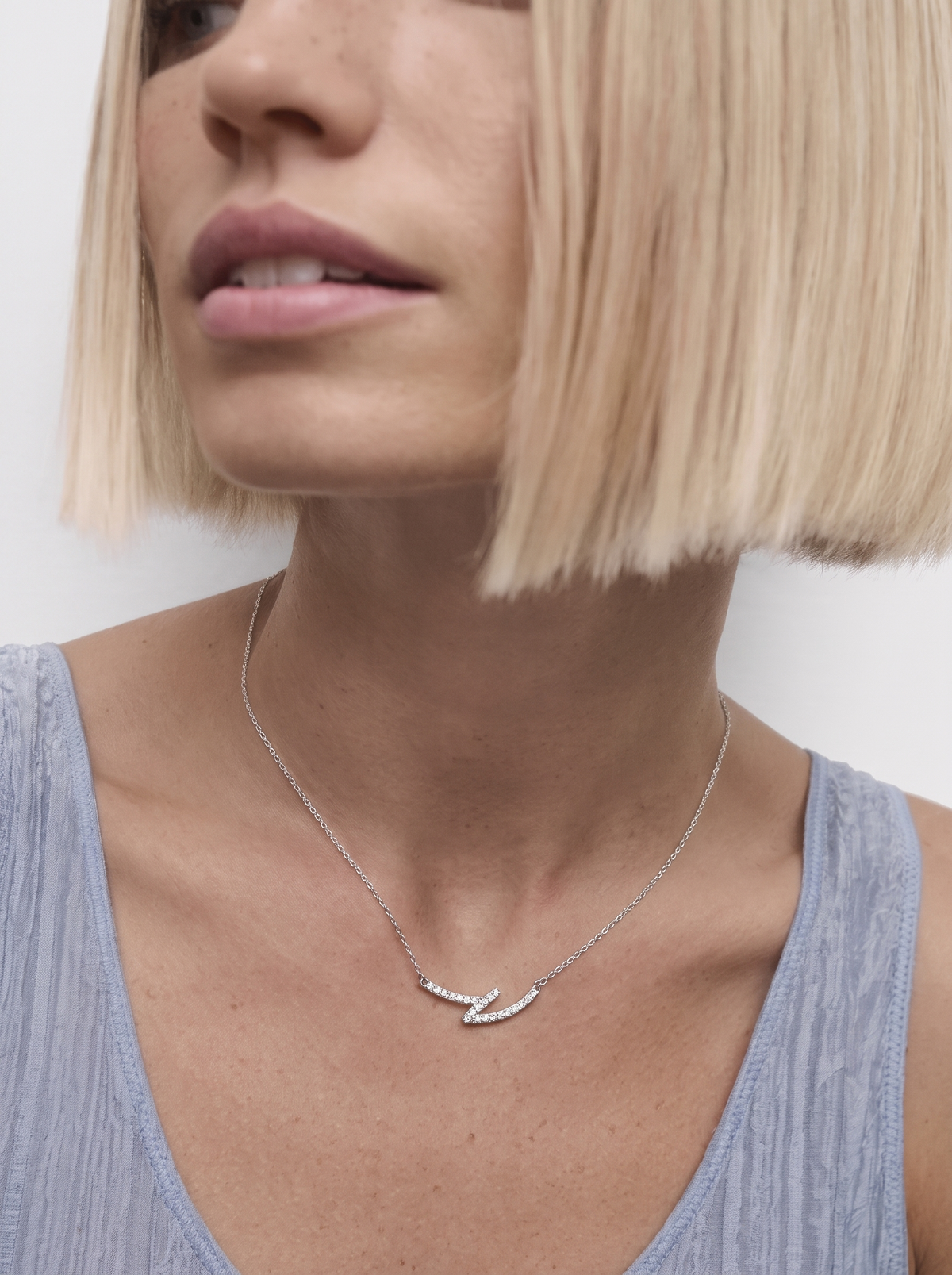 Bar Necklace