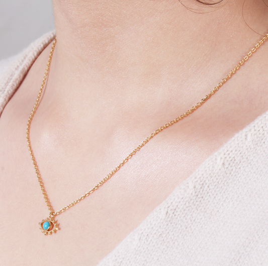 Turquoise Gaze