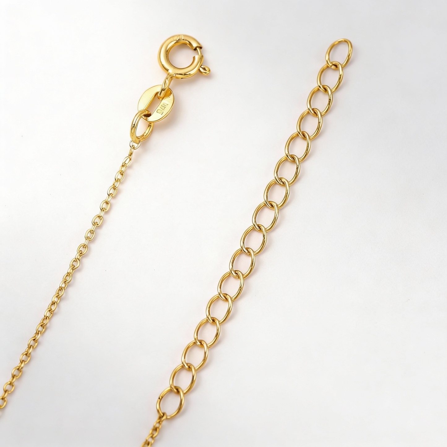 Dream of Facets - Rose Necklace