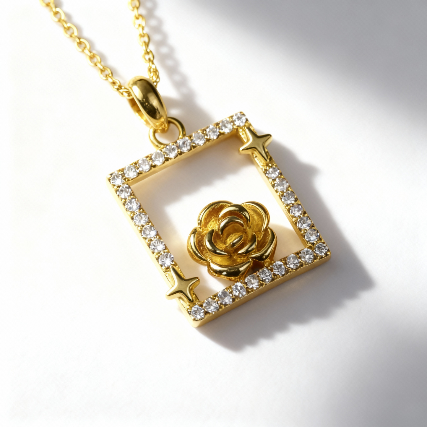 Rosaé Frame Necklace